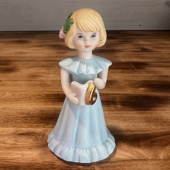 Enesco Other - Growing Up Girls Blonde Age 6 Figurine